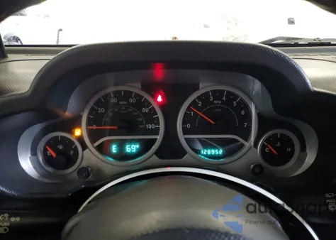 2007 Jeep Wrangler Sahara from USA, damaged, VIN 1J4FA54157L183566